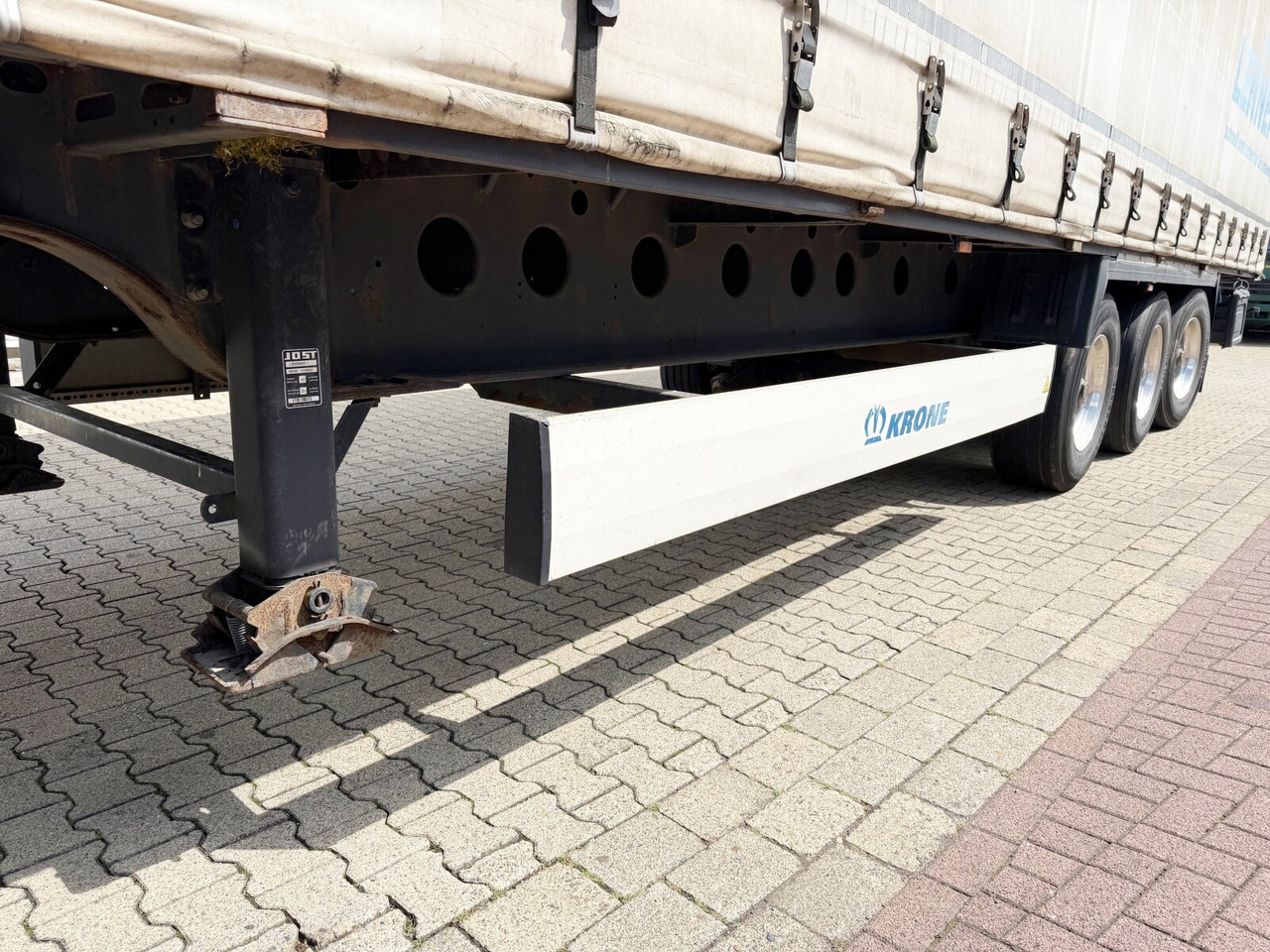 Krone SDP 27 eLCL10-CS Coil Liner SDP 27 eLCL10-CS Coil Liner, Coilmulde, Liftachse, Nachlauflenkachse, Edscha - Åpen semitrailer: bilde 3 Krone SDP 27 eLCL10-CS Coil Liner SDP 27 eLCL10-CS Coil Liner, Coilmulde, Liftachse, Nachlauflenkachse, Edscha - Åpen semitrailer: bilde 3