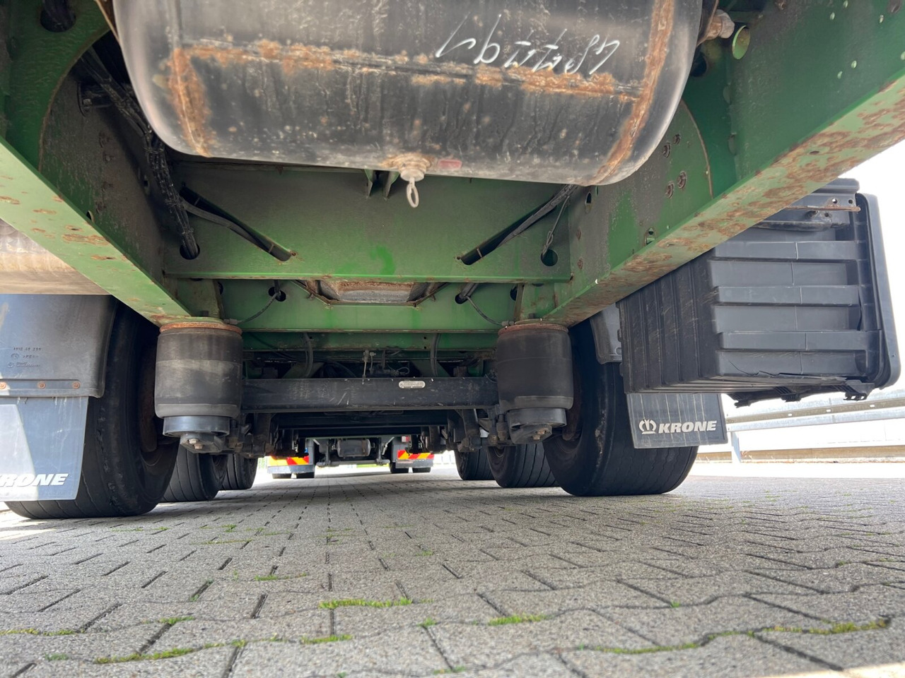 Krone SDP 27 eLCUQ-CS SDP 27 eLCUQ-CS, Coilmulde, Edscha-Verdeck, Hubdach, ca. 93m³ - Gardintrailer: bilde 5 Krone SDP 27 eLCUQ-CS SDP 27 eLCUQ-CS, Coilmulde, Edscha-Verdeck, Hubdach, ca. 93m³ - Gardintrailer: bilde 5