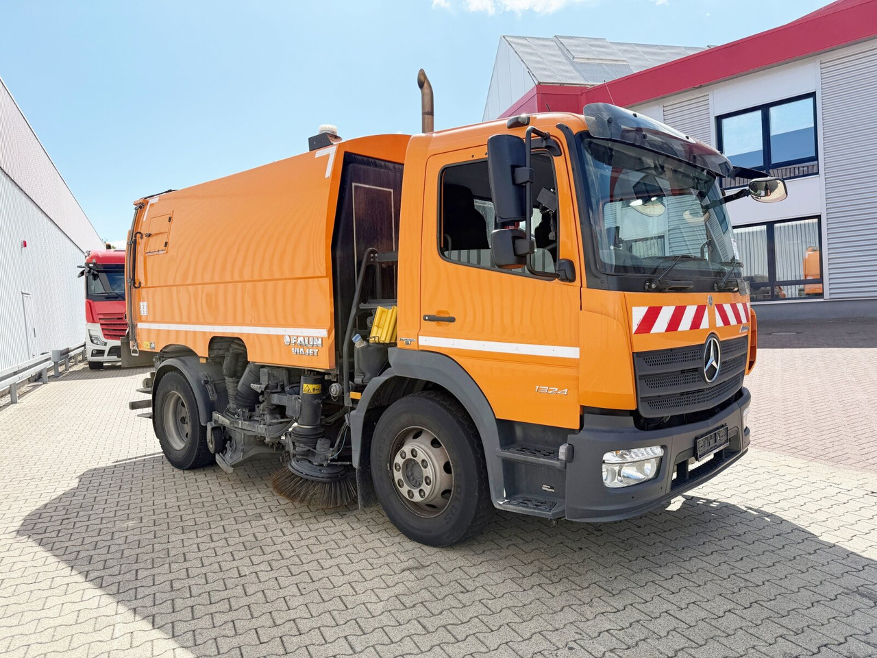 Mercedes-Benz Atego 1524 LKO 4x2 Atego 1524 LKO 4x2, Kehrmaschine FAUN Viajet 6RH - Lastebil: bilde 1 Mercedes-Benz Atego 1524 LKO 4x2 Atego 1524 LKO 4x2, Kehrmaschine FAUN Viajet 6RH - Lastebil: bilde 1