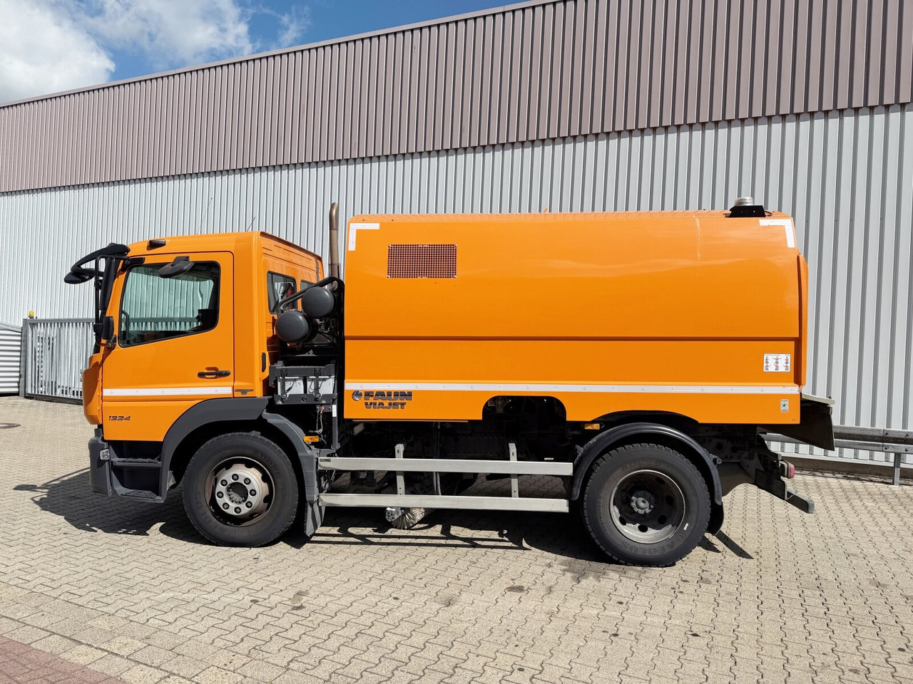 Leie Mercedes-Benz Atego 1524 LKO 4x2 Atego 1524 LKO 4x2, Kehrmaschine FAUN Viajet 6RH Mercedes-Benz Atego 1524 LKO 4x2 Atego 1524 LKO 4x2, Kehrmaschine FAUN Viajet 6RH: bilde 14