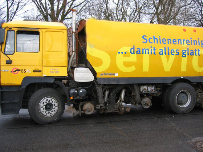 MAN T31 19.314 4x2 - Vakuum lastebil: bilde 2 MAN T31 19.314 4x2 - Vakuum lastebil: bilde 2