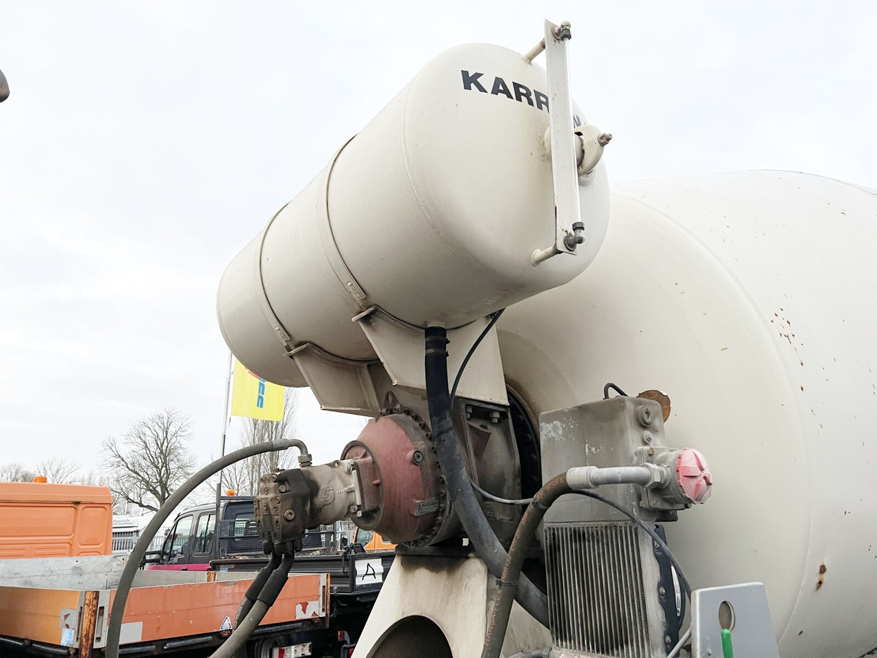 Betongbil MAN TGA 35.360 8X4 BB TGA 35.360 8X4 BB, Betonmischer Karrena 10m³: bilde 10 Betongbil MAN TGA 35.360 8X4 BB TGA 35.360 8X4 BB, Betonmischer Karrena 10m³: bilde 10