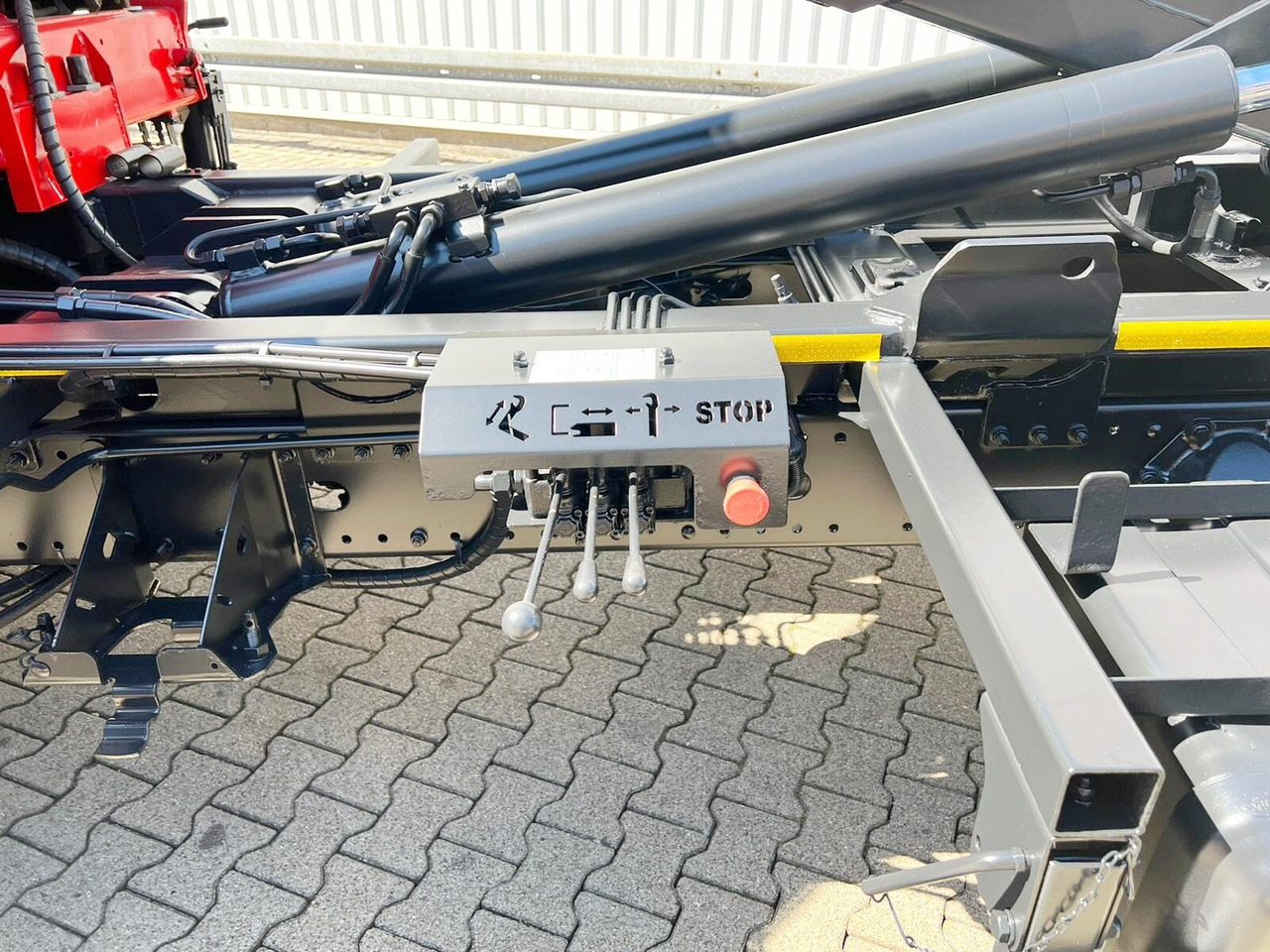 MAN TGL 12.180/210 4x2 BB TGL 12.180/210 4x2 BB, City-Abroller, Kran AMCO VEBA 807N2S - Krokbil, Kranbil: bilde 2 MAN TGL 12.180/210 4x2 BB TGL 12.180/210 4x2 BB, City-Abroller, Kran AMCO VEBA 807N2S - Krokbil, Kranbil: bilde 2