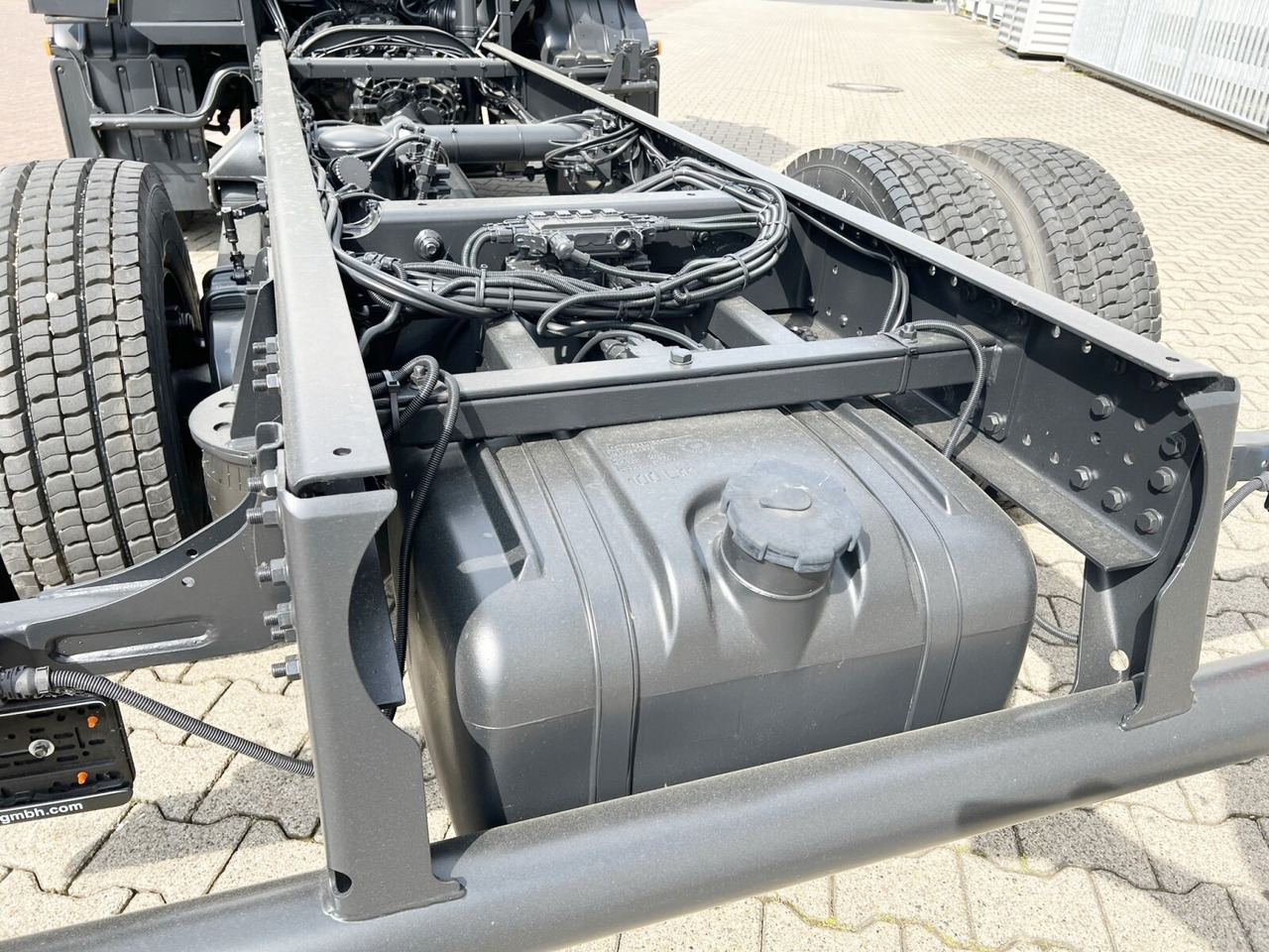 MAN TGL 12.210 4X2 BL TGL 12.210 4X2 BL - Chassis lastebil: bilde 2 MAN TGL 12.210 4X2 BL TGL 12.210 4X2 BL - Chassis lastebil: bilde 2