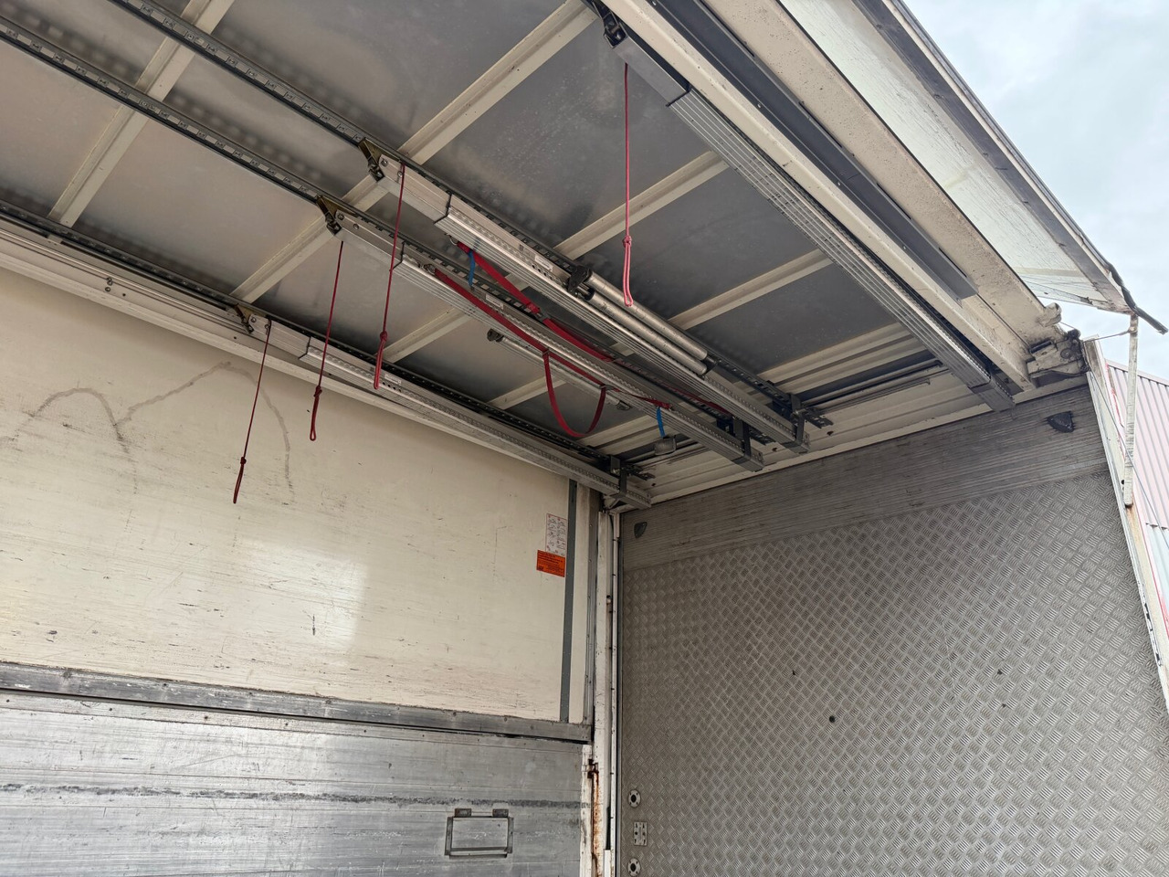 MAN TGM 22.290 6x2-4 LL TGM 22.290 6x2-4 LL, EEV, Lenkachse, 2x AHK, Getränkekoffer, LBW MBB - Skapbil: bilde 3 MAN TGM 22.290 6x2-4 LL TGM 22.290 6x2-4 LL, EEV, Lenkachse, 2x AHK, Getränkekoffer, LBW MBB - Skapbil: bilde 3