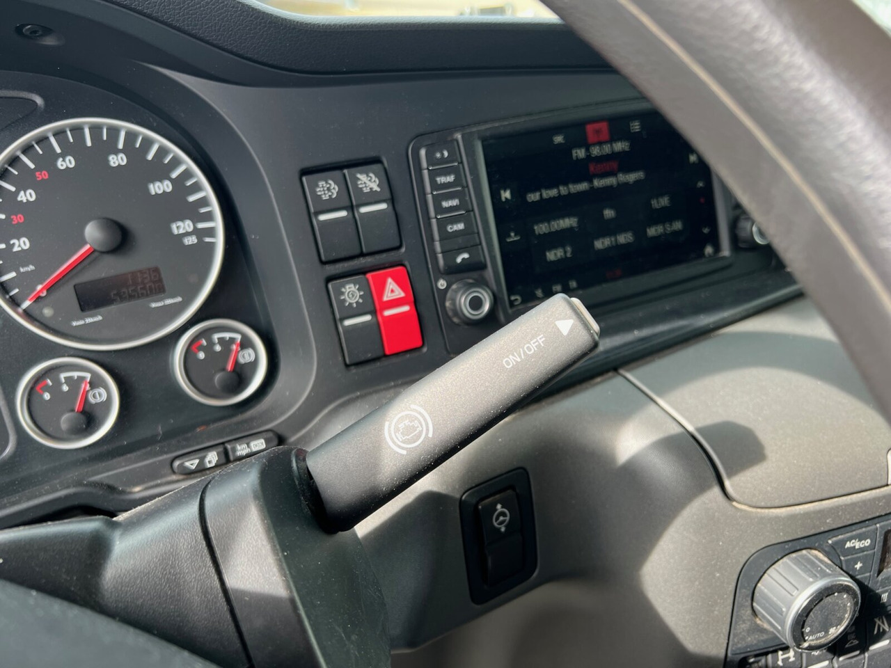 MAN TGS 26.360/400 6x2-4 BL TGS 26.360/400 6x2-4 BL, Lenk-/Lift, Kran Atlas AK 206.3E A5, Funk - Krokbil, Kranbil: bilde 2 MAN TGS 26.360/400 6x2-4 BL TGS 26.360/400 6x2-4 BL, Lenk-/Lift, Kran Atlas AK 206.3E A5, Funk - Krokbil, Kranbil: bilde 2