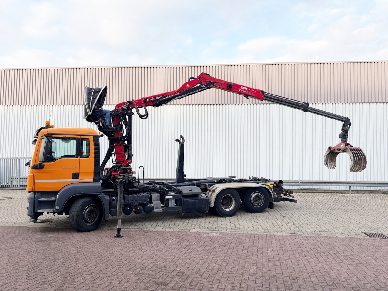 MAN TGS 26.400 6x2-4 BL TGS 26.400 6x2-4 BL, Kran, Motorabtrieb, Lenk-/Liftachse, Epsilon Q180ZR95TR - Krokbil, Kranbil: bilde 2 MAN TGS 26.400 6x2-4 BL TGS 26.400 6x2-4 BL, Kran, Motorabtrieb, Lenk-/Liftachse, Epsilon Q180ZR95TR - Krokbil, Kranbil: bilde 2