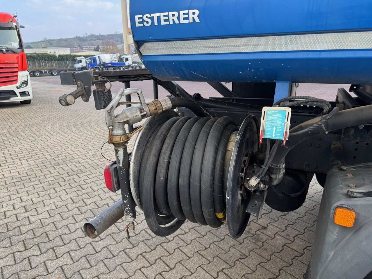 Tankbil MAN TGS 26.400 6x2-4 BL TGS 26.400 6x2-4 BL, Lenk-/Liftachse, ADR, Esterer Tank ca. 20.150l, 4 Kammern: bilde 10