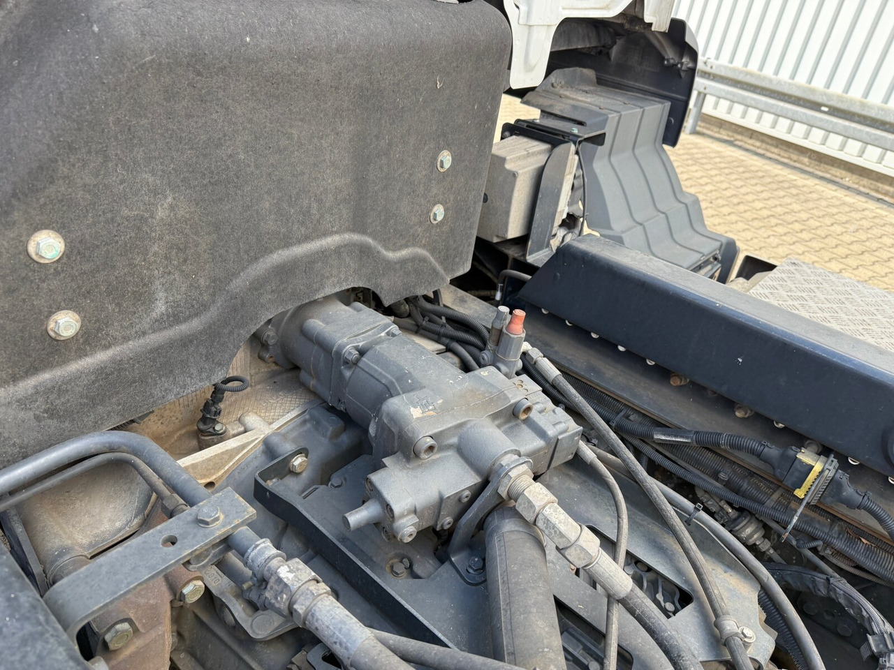 MAN TGS 26.460 6x2-4 BL TGS 26.460 6x2-4 BL, Lenk-/Liftachse, Motorabtrieb - Krokbil: bilde 2 MAN TGS 26.460 6x2-4 BL TGS 26.460 6x2-4 BL, Lenk-/Liftachse, Motorabtrieb - Krokbil: bilde 2