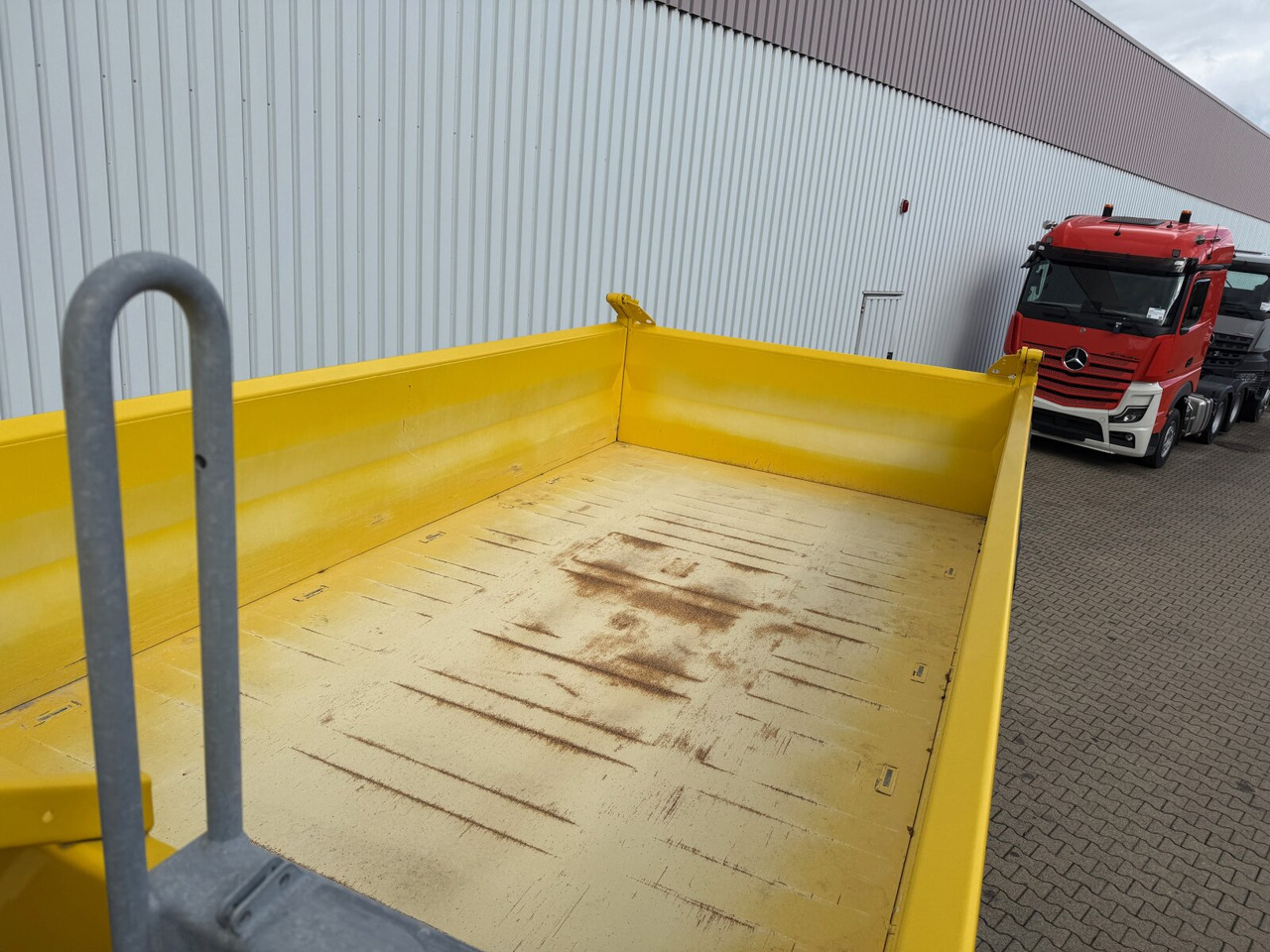 MAN TGS 26.470 6x6 BB TGS 26.470 6x6 BB, Hohe Bauart, Navi, Motorabtrieb, Bordmatik - Tippbil: bilde 2 MAN TGS 26.470 6x6 BB TGS 26.470 6x6 BB, Hohe Bauart, Navi, Motorabtrieb, Bordmatik - Tippbil: bilde 2