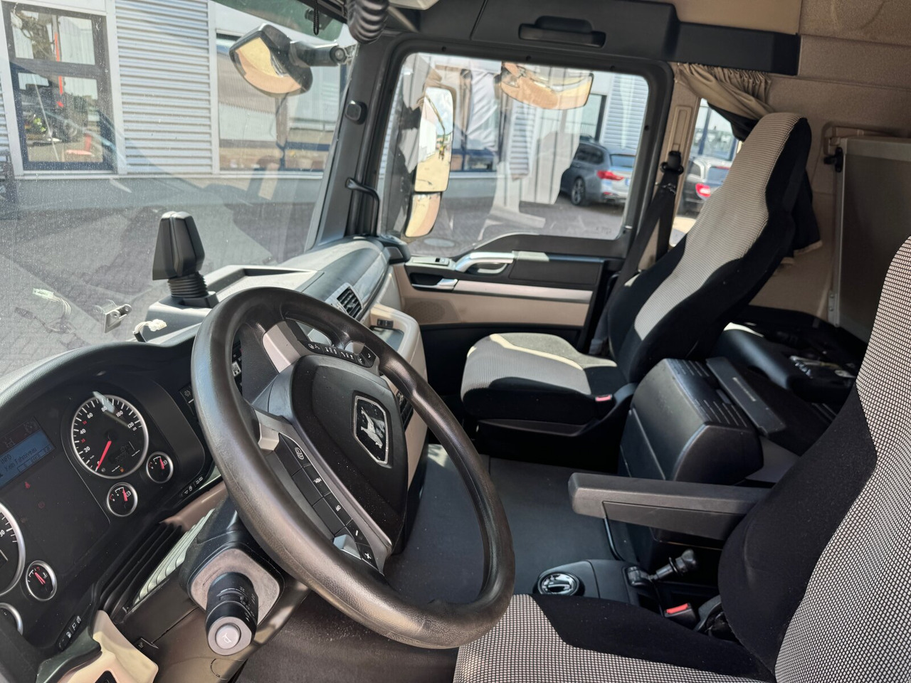 MAN TGS 26.500 6X4H-4 BL TGS 26.500 6X4H-4 BL, PriTarder, HydroDrive, Lenk-/Lift, Heckkran Epsilon M13Z83 - Tømmerbil, Kranbil: bilde 4 MAN TGS 26.500 6X4H-4 BL TGS 26.500 6X4H-4 BL, PriTarder, HydroDrive, Lenk-/Lift, Heckkran Epsilon M13Z83 - Tømmerbil, Kranbil: bilde 4