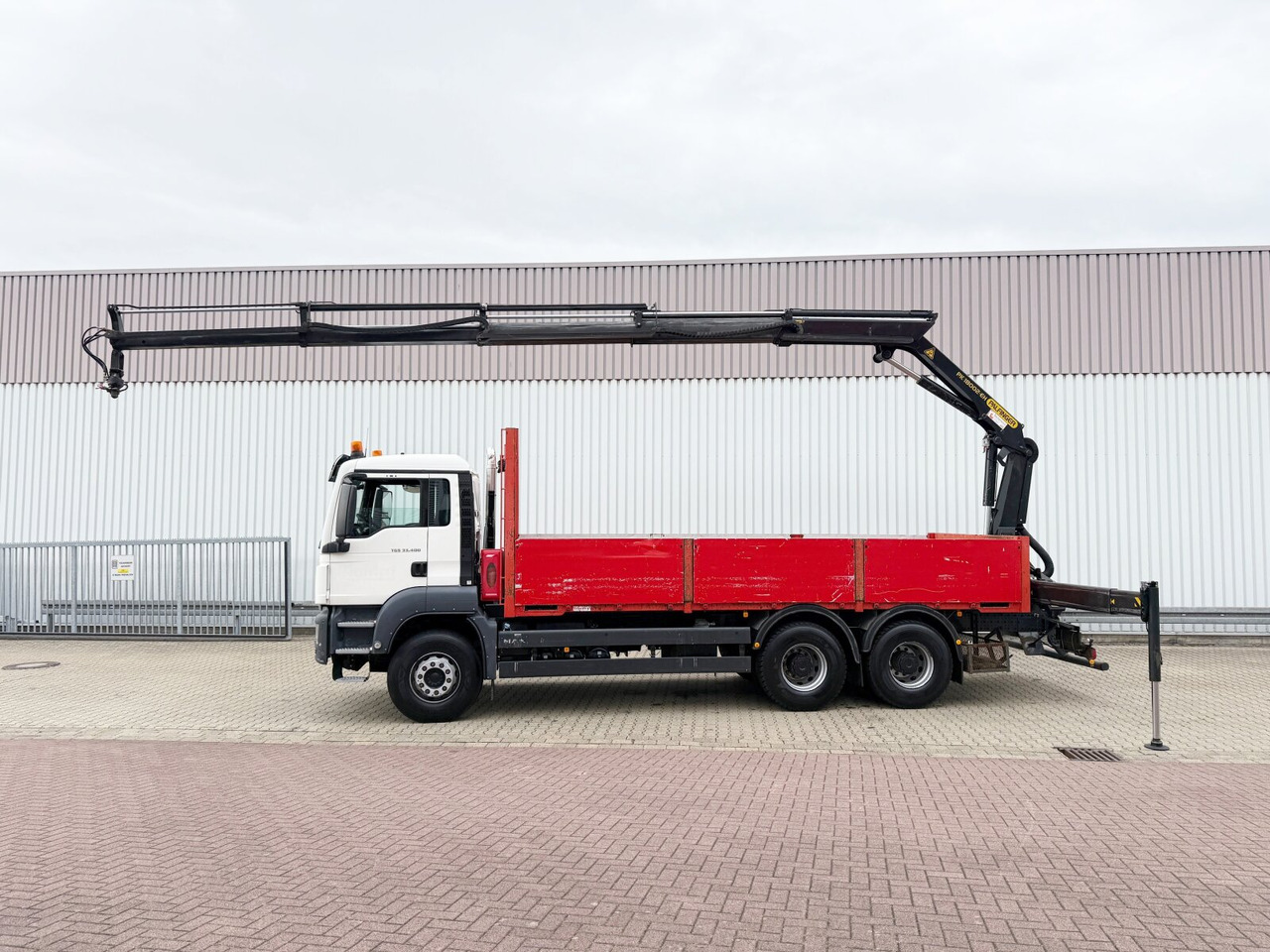 MAN TGS 33.400 6x4 BB TGS 33.400 6x4 BB, Navi, Heckkran PK18002-EH C, Funk - Kranbil, Planbil: bilde 2 MAN TGS 33.400 6x4 BB TGS 33.400 6x4 BB, Navi, Heckkran PK18002-EH C, Funk - Kranbil, Planbil: bilde 2