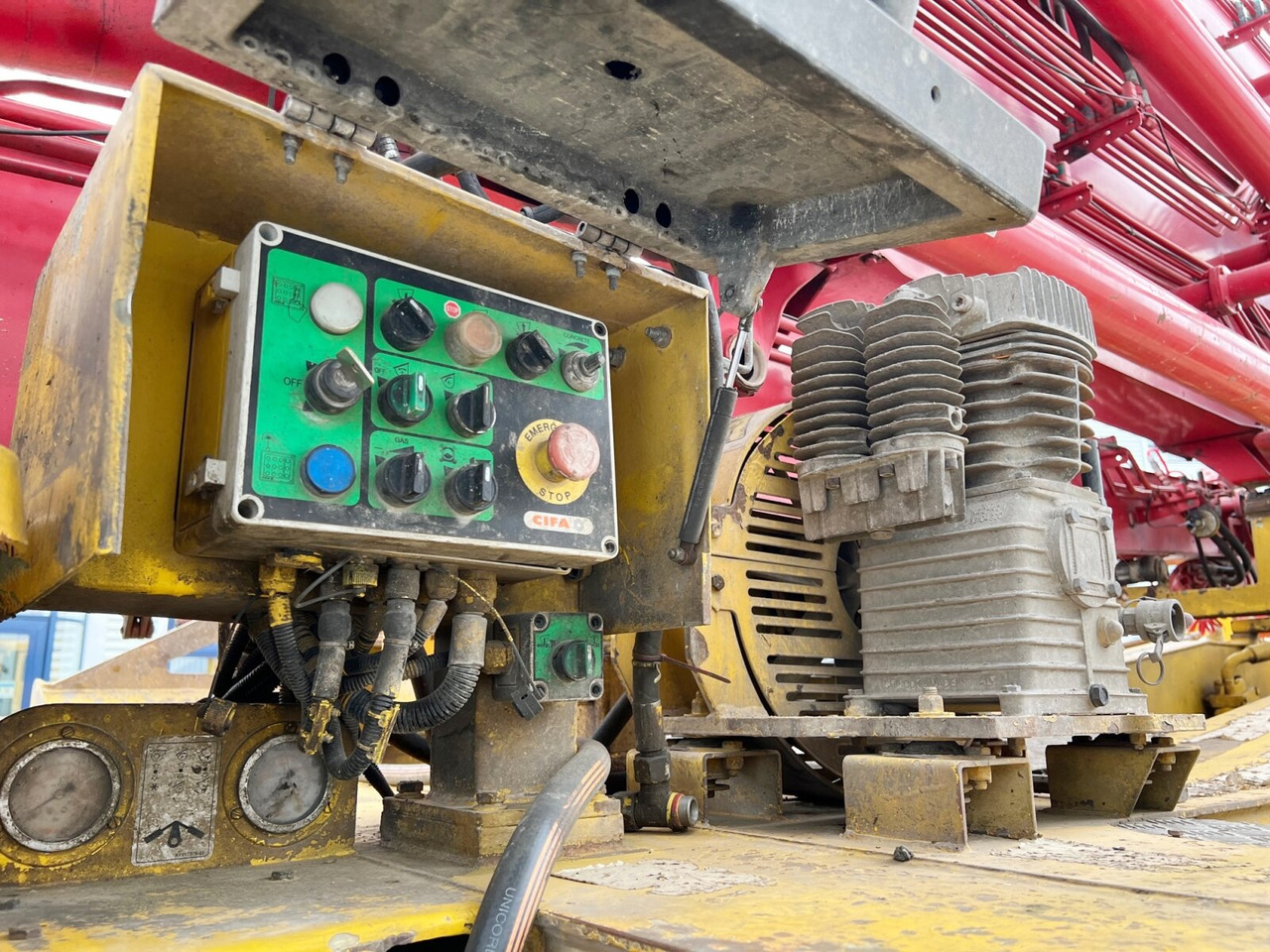 MAN TGS 33.440 6X4 BB TGS 33.440 6X4 BB, Betonpumpe CIFA K31L XZ, 31m Mast - Betongpumpe: bilde 4 MAN TGS 33.440 6X4 BB TGS 33.440 6X4 BB, Betonpumpe CIFA K31L XZ, 31m Mast - Betongpumpe: bilde 4