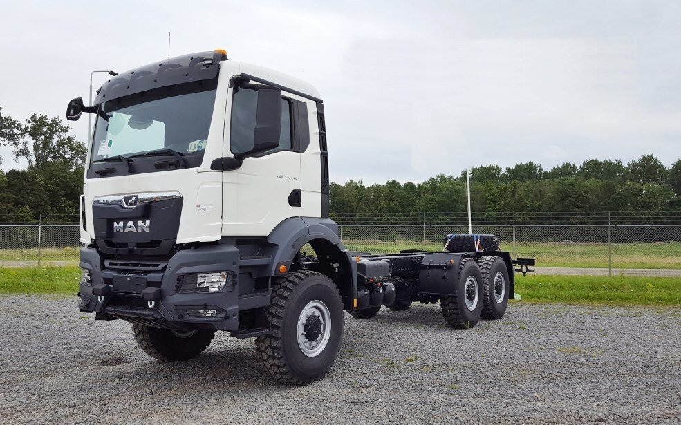 MAN TGS 33.440 6x6 BB CH TGS 33.440 6x6 BB CH, Euro2, Einzelbereifung - Chassis lastebil: bilde 2 MAN TGS 33.440 6x6 BB CH TGS 33.440 6x6 BB CH, Euro2, Einzelbereifung - Chassis lastebil: bilde 2