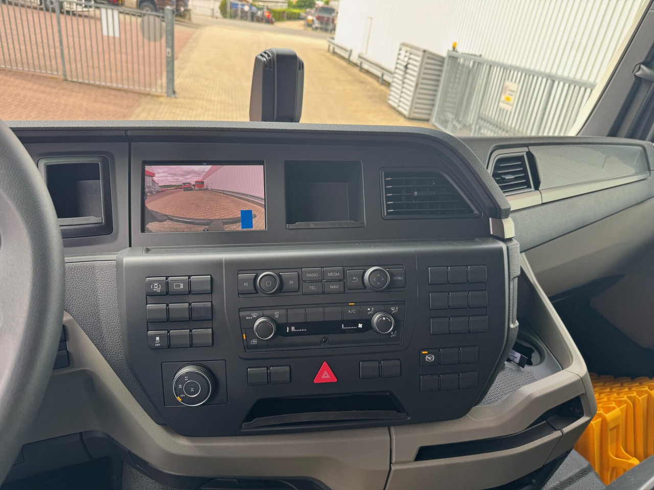 MAN TGS 33.480 6x6 BB CH TGS 33.480 6x6 BB CH, Hohe Bauart, Nebenantrieb - Chassis lastebil: bilde 3 MAN TGS 33.480 6x6 BB CH TGS 33.480 6x6 BB CH, Hohe Bauart, Nebenantrieb - Chassis lastebil: bilde 3