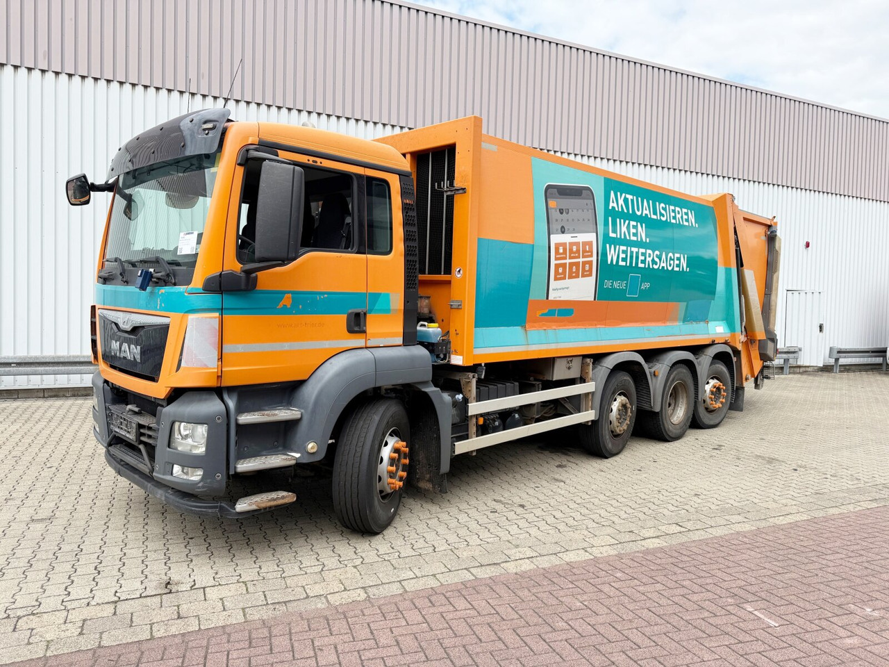 MAN TGS 35.360 8x2-6 BL TGS 35.360 8x2-6 BL, 2x Lenkachse, Zöller Medium XL, Zöller-Schüttung - Søppelbil: bilde 1 MAN TGS 35.360 8x2-6 BL TGS 35.360 8x2-6 BL, 2x Lenkachse, Zöller Medium XL, Zöller-Schüttung - Søppelbil: bilde 1