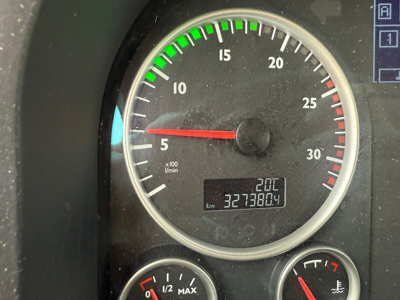 MAN TGS 35.460 8X4 BB TGS 35.460 8X4 BB, Meiller Bordmatik, Rollplane, 13m³ - Tippbil: bilde 3 MAN TGS 35.460 8X4 BB TGS 35.460 8X4 BB, Meiller Bordmatik, Rollplane, 13m³ - Tippbil: bilde 3