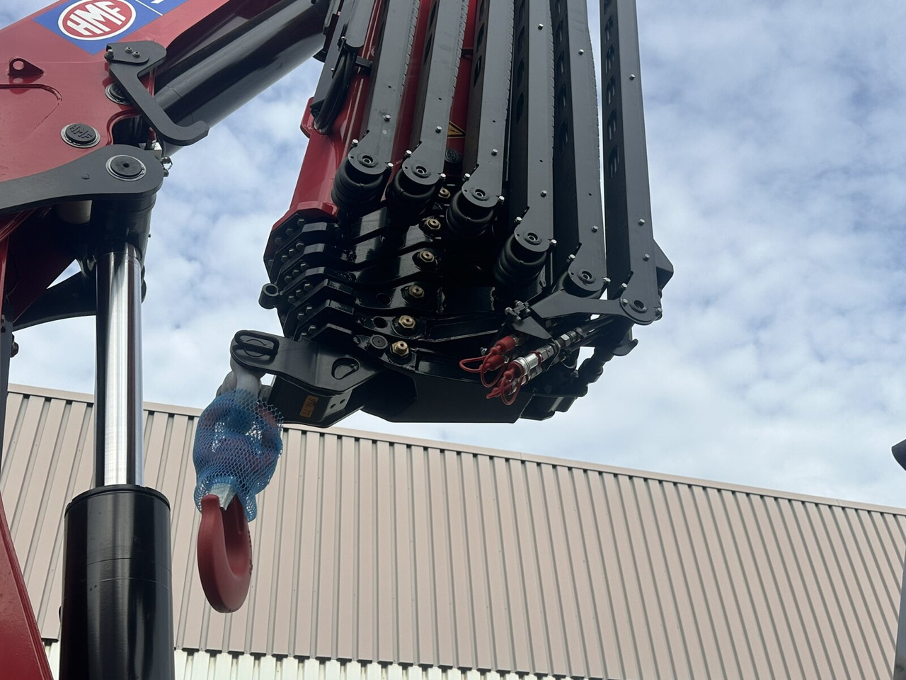 MAN TGS 35.480 8X4 BL TGS 35.480 8X4 BL, Intarder, Kran HMF 3220-K6, 4-fach Abstützung, Funk - Krokbil, Kranbil: bilde 4 MAN TGS 35.480 8X4 BL TGS 35.480 8X4 BL, Intarder, Kran HMF 3220-K6, 4-fach Abstützung, Funk - Krokbil, Kranbil: bilde 4