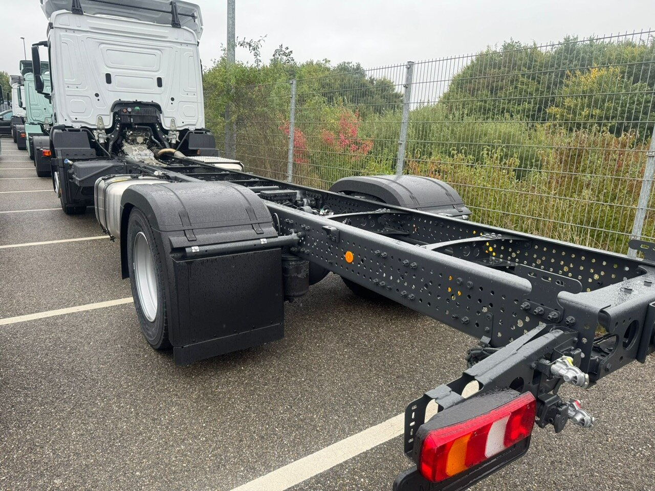 Mercedes-Benz Actros 1827/30 L 4x2 Actros 1827/30 L 4x2, Gardine, LBW - Planbil: bilde 3 Mercedes-Benz Actros 1827/30 L 4x2 Actros 1827/30 L 4x2, Gardine, LBW - Planbil: bilde 3