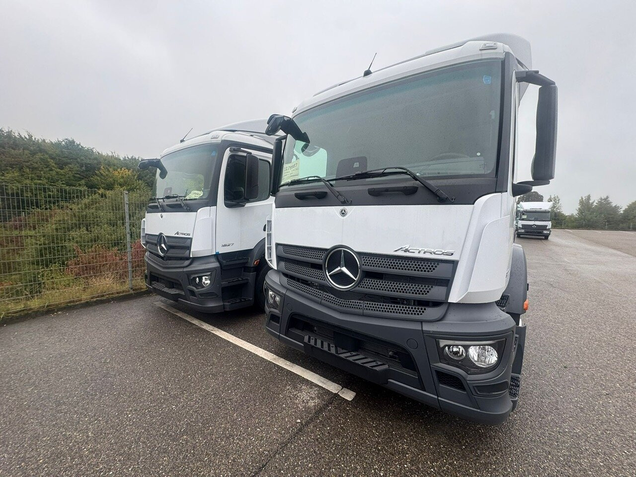 Ny Planbil Mercedes-Benz Actros 1827/30 L 4x2 Actros 1827/30 L 4x2, Gardine, LBW: bilde 11