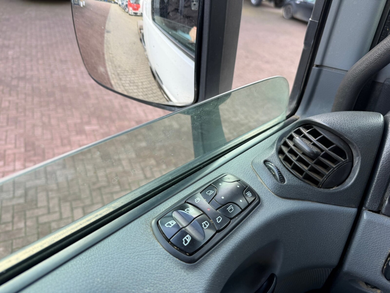 Mercedes-Benz Actros 2644 L 6x4 Actros 2644 L 6x4 - Chassis lastebil: bilde 2 Mercedes-Benz Actros 2644 L 6x4 Actros 2644 L 6x4 - Chassis lastebil: bilde 2