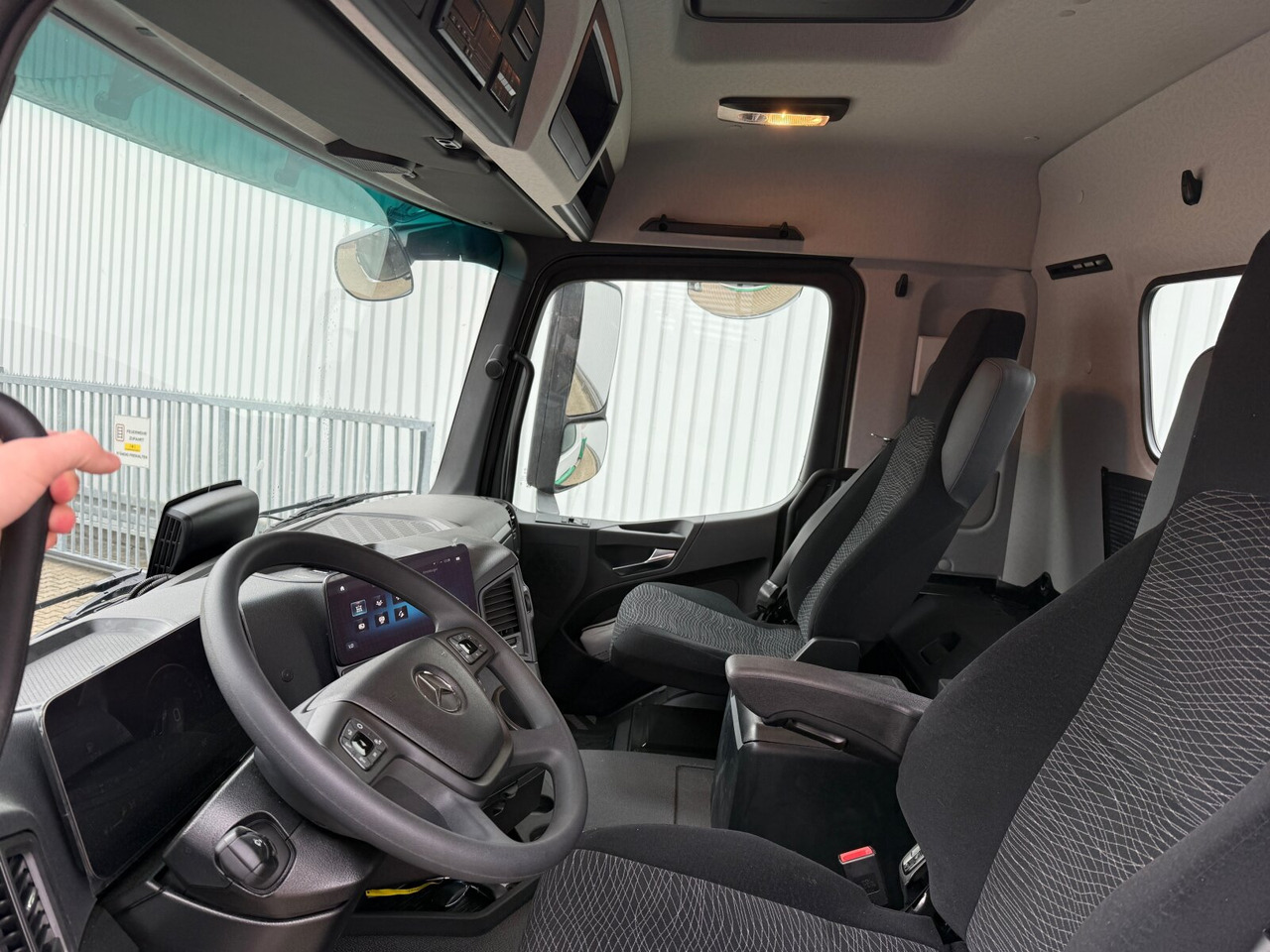 Mercedes-Benz Arocs 1840 K 4x2 Arocs 1840 K 4x2, MultimediaCockpit, Alu-Bordwände, Platz für Kranmontage - Tippbil: bilde 5 Mercedes-Benz Arocs 1840 K 4x2 Arocs 1840 K 4x2, MultimediaCockpit, Alu-Bordwände, Platz für Kranmontage - Tippbil: bilde 5