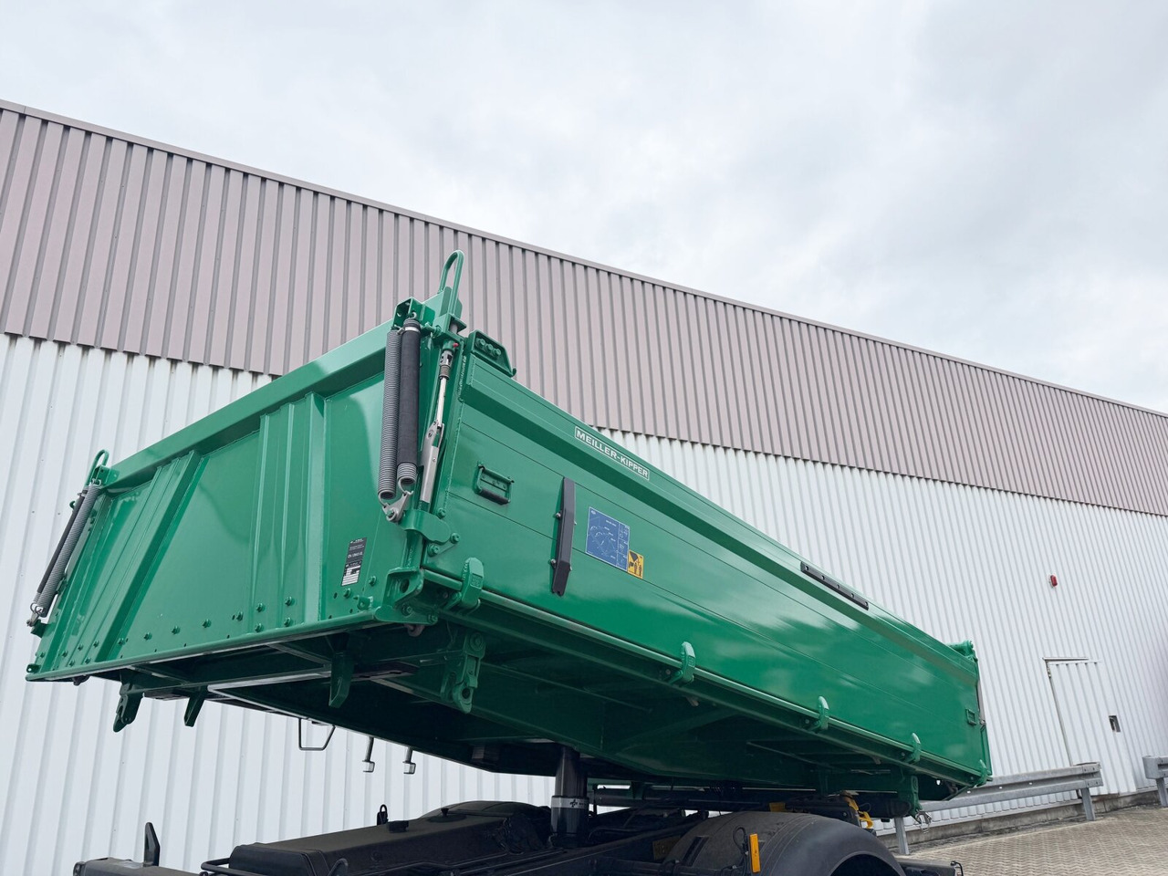 Mercedes-Benz Arocs 1840 K 4x2 Arocs 1840 K 4x2, MultimediaCockpit, Alu-Bordwände, Platz für Kranmontage - Tippbil: bilde 2 Mercedes-Benz Arocs 1840 K 4x2 Arocs 1840 K 4x2, MultimediaCockpit, Alu-Bordwände, Platz für Kranmontage - Tippbil: bilde 2