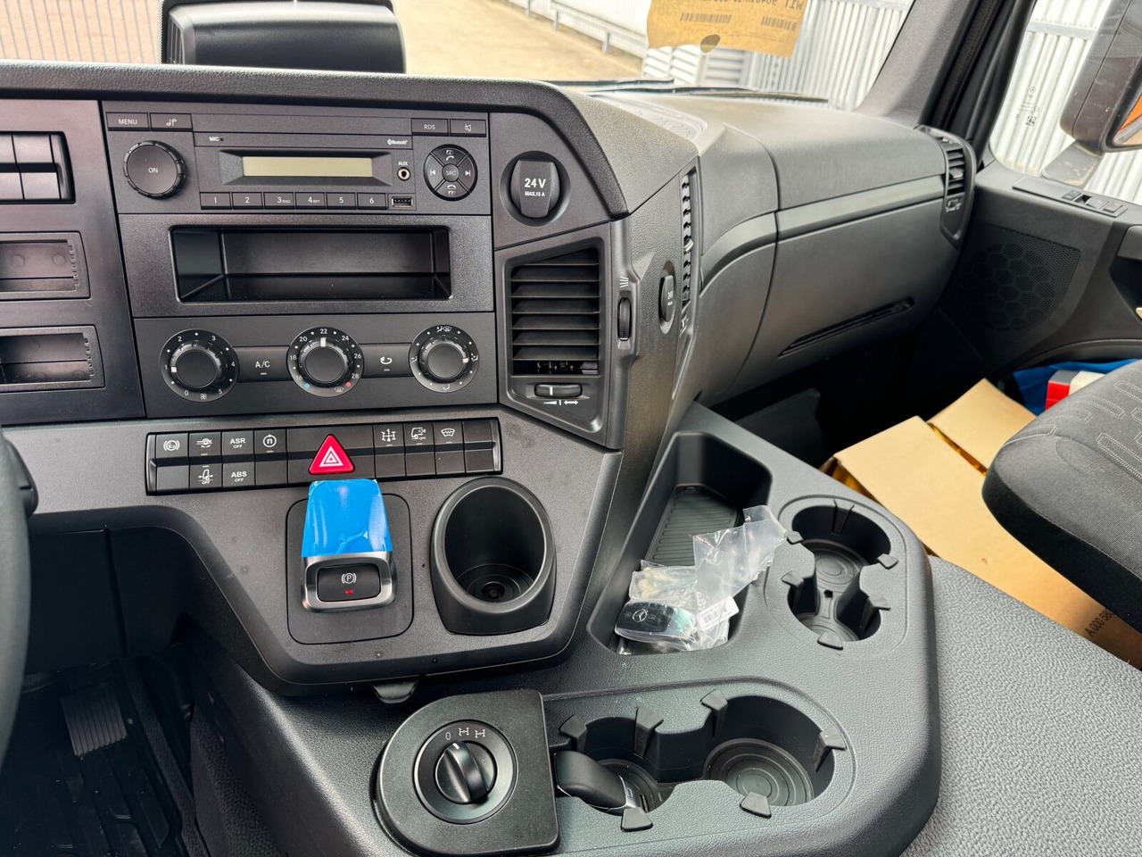 Mercedes-Benz Arocs 2633 6x4, Automatik, 2x Nebenantrieb Arocs 2633 6x4, 2x Nebenantrieb - Chassis lastebil: bilde 5 Mercedes-Benz Arocs 2633 6x4, Automatik, 2x Nebenantrieb Arocs 2633 6x4, 2x Nebenantrieb - Chassis lastebil: bilde 5