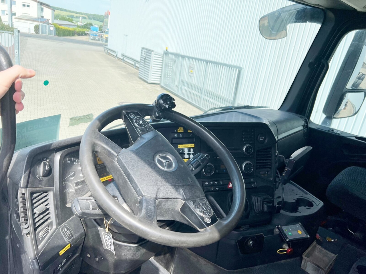 Mercedes-Benz Arocs 2642/45 K 6x4 Arocs 2642/45 K 6x4/33 , Retarder, Motorabtrieb - Krokbil: bilde 2 Mercedes-Benz Arocs 2642/45 K 6x4 Arocs 2642/45 K 6x4/33 , Retarder, Motorabtrieb - Krokbil: bilde 2