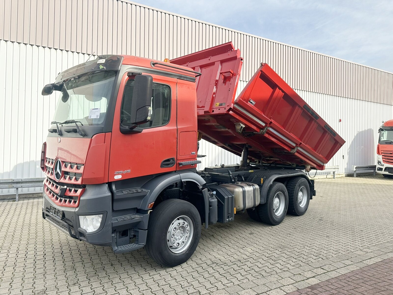 Mercedes-Benz Arocs 2645 K 6x4 Arocs 2645 K 6x4, Retarder, Bordmatik - Tippbil: bilde 1 Mercedes-Benz Arocs 2645 K 6x4 Arocs 2645 K 6x4, Retarder, Bordmatik - Tippbil: bilde 1