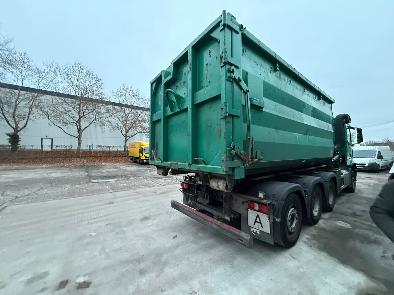 Mercedes-Benz Arocs 3240 L 8x4 ENA Arocs 3240 L 8x4 ENA, Lenk-/Liftachse, Navi, Hiab Abrollkipper - Krokbil: bilde 4 Mercedes-Benz Arocs 3240 L 8x4 ENA Arocs 3240 L 8x4 ENA, Lenk-/Liftachse, Navi, Hiab Abrollkipper - Krokbil: bilde 4