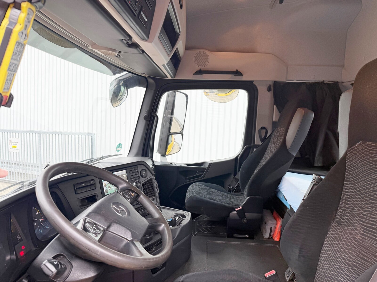 Mercedes-Benz Arocs 3245 LK 8x4/4 Arocs 3245 LK 8x4/4, Navi, Motorabtrieb, Meiller RK 30.67, Funk - Krokbil: bilde 4 Mercedes-Benz Arocs 3245 LK 8x4/4 Arocs 3245 LK 8x4/4, Navi, Motorabtrieb, Meiller RK 30.67, Funk - Krokbil: bilde 4