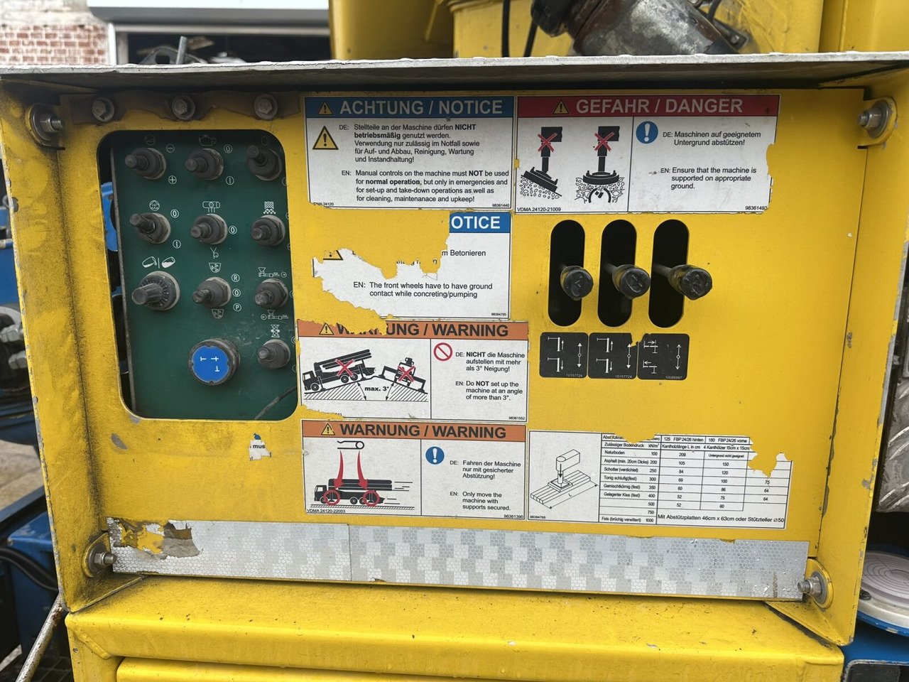 Mercedes-Benz Arocs 3246 B 8x4 Stetter Mischer 7m³, Pumpe 25m Arocs 3246 B 8x4 Stetter Mischer 7m³, Pumpe 25m - Betongbil: bilde 4 Mercedes-Benz Arocs 3246 B 8x4 Stetter Mischer 7m³, Pumpe 25m Arocs 3246 B 8x4 Stetter Mischer 7m³, Pumpe 25m - Betongbil: bilde 4