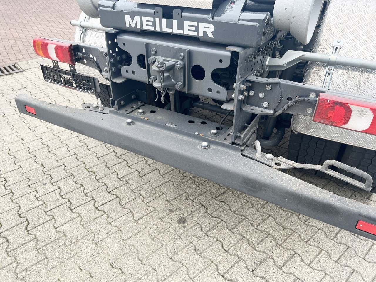 Mercedes-Benz Arocs 4142/48 8x4/4 Arocs 4142/48 8x4/4, Grounder, Meiller RS26 62-K, Funk - Krokbil: bilde 3 Mercedes-Benz Arocs 4142/48 8x4/4 Arocs 4142/48 8x4/4, Grounder, Meiller RS26 62-K, Funk - Krokbil: bilde 3