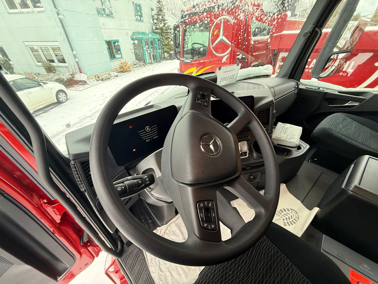 Mercedes-Benz Arocs 4145 K 8x4/4 Arocs 4145 K 8x4/4, Grounder, MultimediaCockpit, Navi, Stahlmulde ca. 16m³ - Dumper: bilde 4 Mercedes-Benz Arocs 4145 K 8x4/4 Arocs 4145 K 8x4/4, Grounder, MultimediaCockpit, Navi, Stahlmulde ca. 16m³ - Dumper: bilde 4