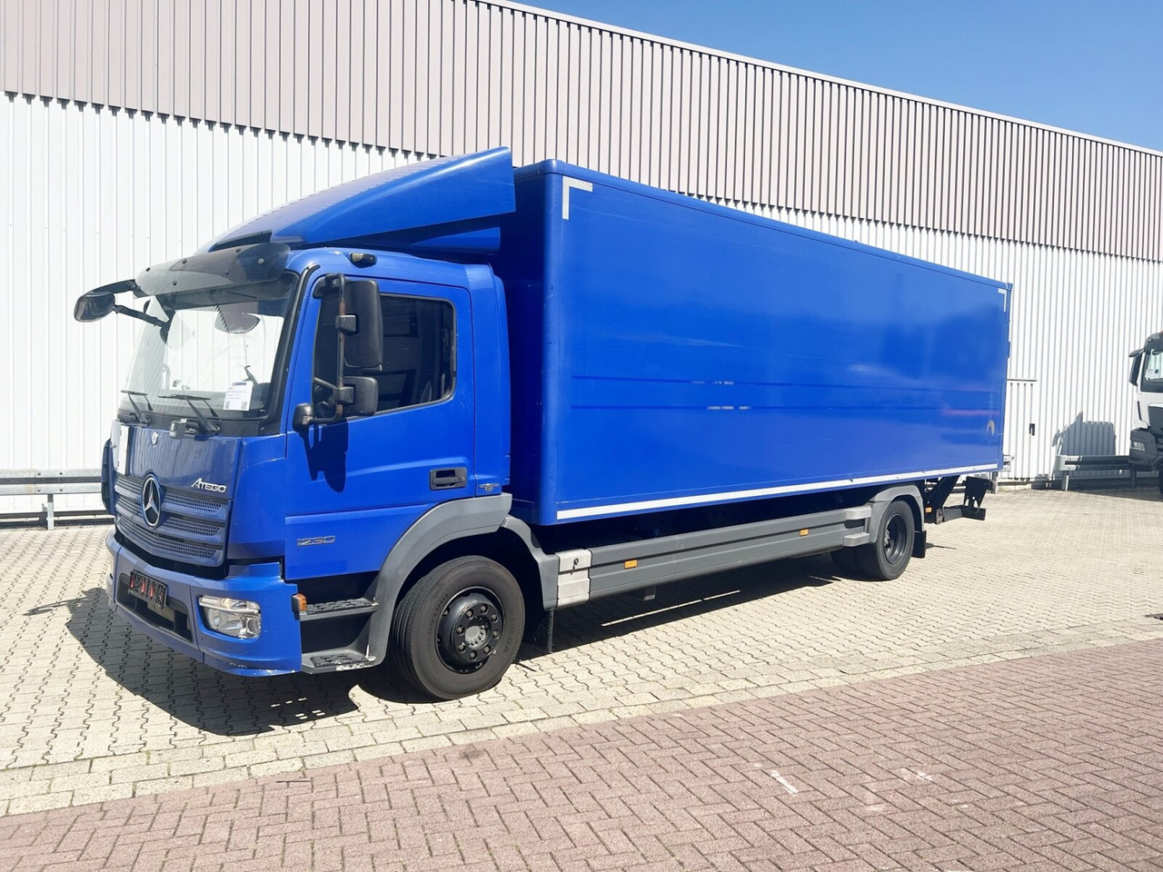 Mercedes-Benz Atego 1230 L 4x2 Atego 1230 L 4x2, LBW, Dautel, 1,5t - Skapbil: bilde 1 Mercedes-Benz Atego 1230 L 4x2 Atego 1230 L 4x2, LBW, Dautel, 1,5t - Skapbil: bilde 1
