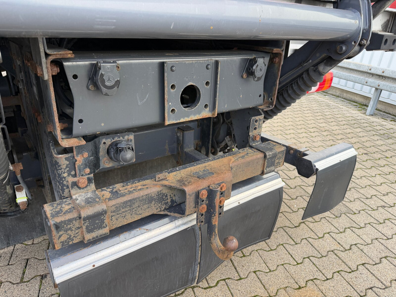 Mercedes-Benz Atego 1330 4x4 Atego 1330 4x4, Iso-Koffer mit Heizung, LBW - Skapbil: bilde 4 Mercedes-Benz Atego 1330 4x4 Atego 1330 4x4, Iso-Koffer mit Heizung, LBW - Skapbil: bilde 4