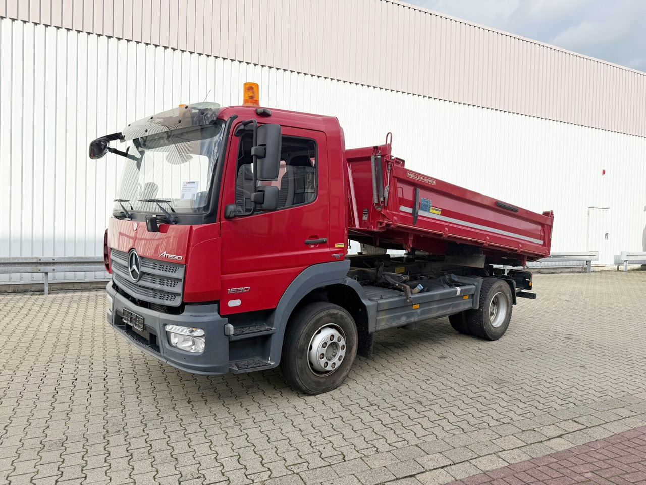 Mercedes-Benz Atego 1530 K 4x2 Atego 1530 K 4x2, 2x AHK - Tippbil: bilde 1 Mercedes-Benz Atego 1530 K 4x2 Atego 1530 K 4x2, 2x AHK - Tippbil: bilde 1