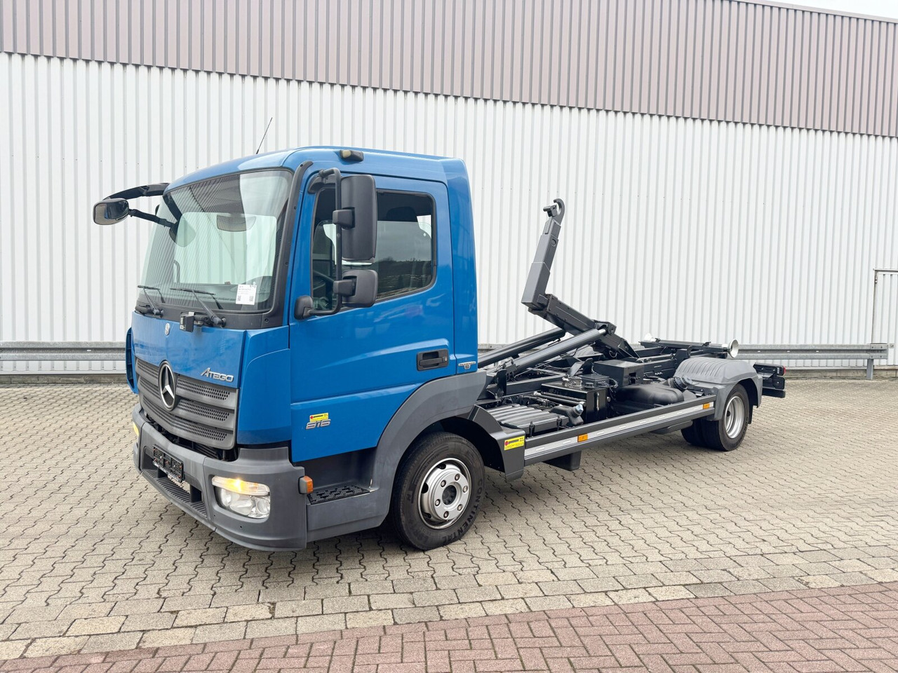 Interior photo 2: Krokbil Mercedes-Benz Atego 816 4x2 Atego 816 4x2, City-Abroller