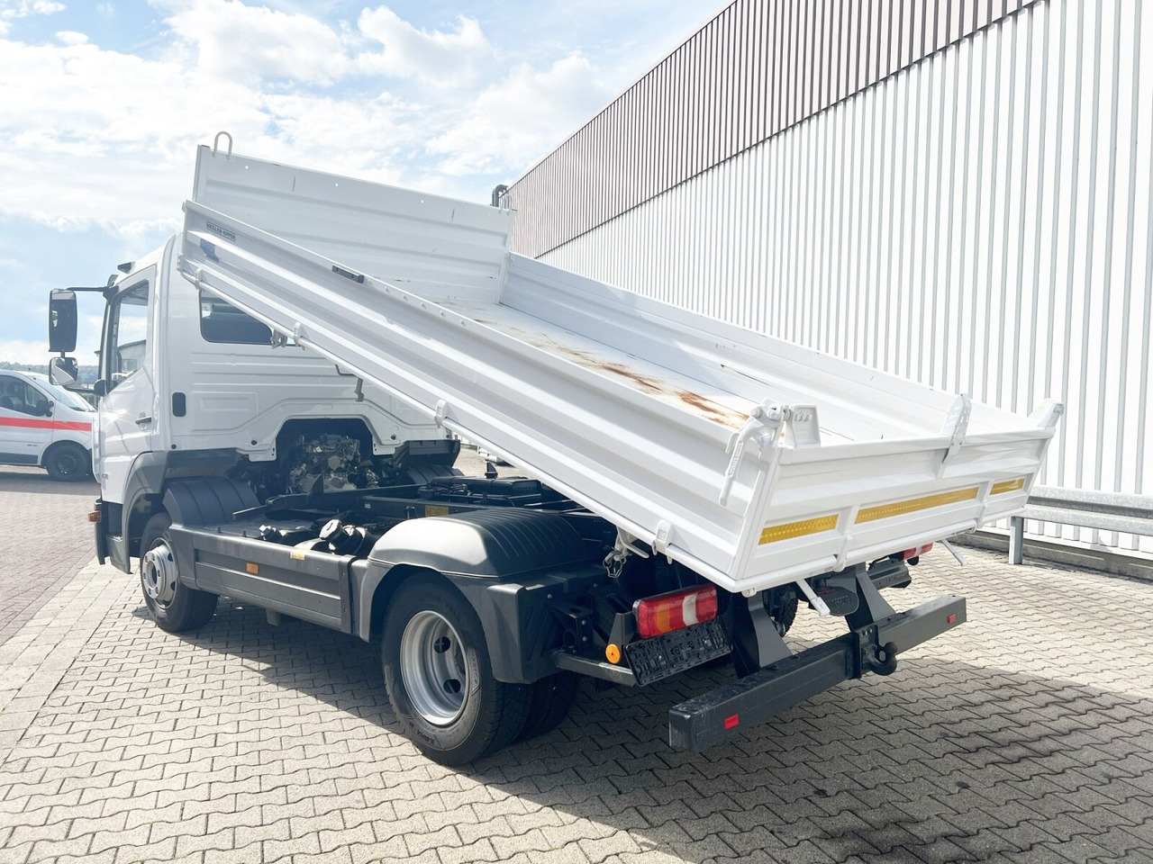 Tippbil Mercedes-Benz Atego 818/23 K 4x2 Atego 818/23 K 4x2, 2x AHK, Meiller-Kipper, mehrfach Vorhanden!: bilde 8 Tippbil Mercedes-Benz Atego 818/23 K 4x2 Atego 818/23 K 4x2, 2x AHK, Meiller-Kipper, mehrfach Vorhanden!: bilde 8