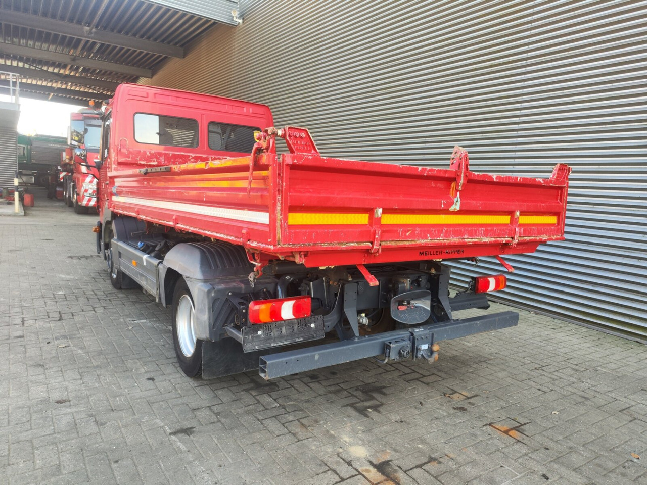 Mercedes-Benz Atego 818 K 4x2 Atego 818 K 4x2, Meiller-Kipper, 2 x AHK - Tippbil: bilde 3 Mercedes-Benz Atego 818 K 4x2 Atego 818 K 4x2, Meiller-Kipper, 2 x AHK - Tippbil: bilde 3