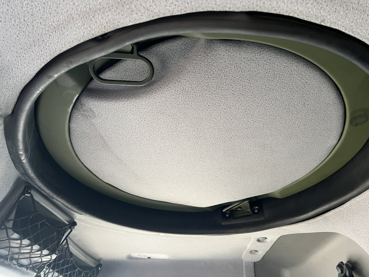 Mercedes-Benz Axor 1829 A 4x4 Axor 1829 A 4x4, Ex- - Planbil: bilde 4 Mercedes-Benz Axor 1829 A 4x4 Axor 1829 A 4x4, Ex- - Planbil: bilde 4