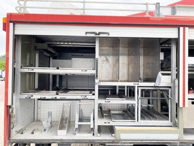 Mercedes-Benz LK 814 F 4x2 LK 814 F 4x2, Ziegler RW1, 6-Zylinder Motor - Brannbil: bilde 3 Mercedes-Benz LK 814 F 4x2 LK 814 F 4x2, Ziegler RW1, 6-Zylinder Motor - Brannbil: bilde 3