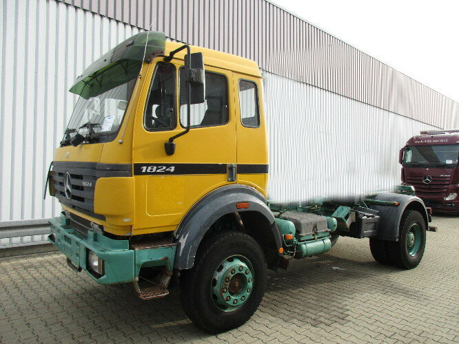 Mercedes-Benz SK 1824 AK 4x4 SK 1824 AK 4x4 Chassis - Chassis lastebil: bilde 1 Mercedes-Benz SK 1824 AK 4x4 SK 1824 AK 4x4 Chassis - Chassis lastebil: bilde 1