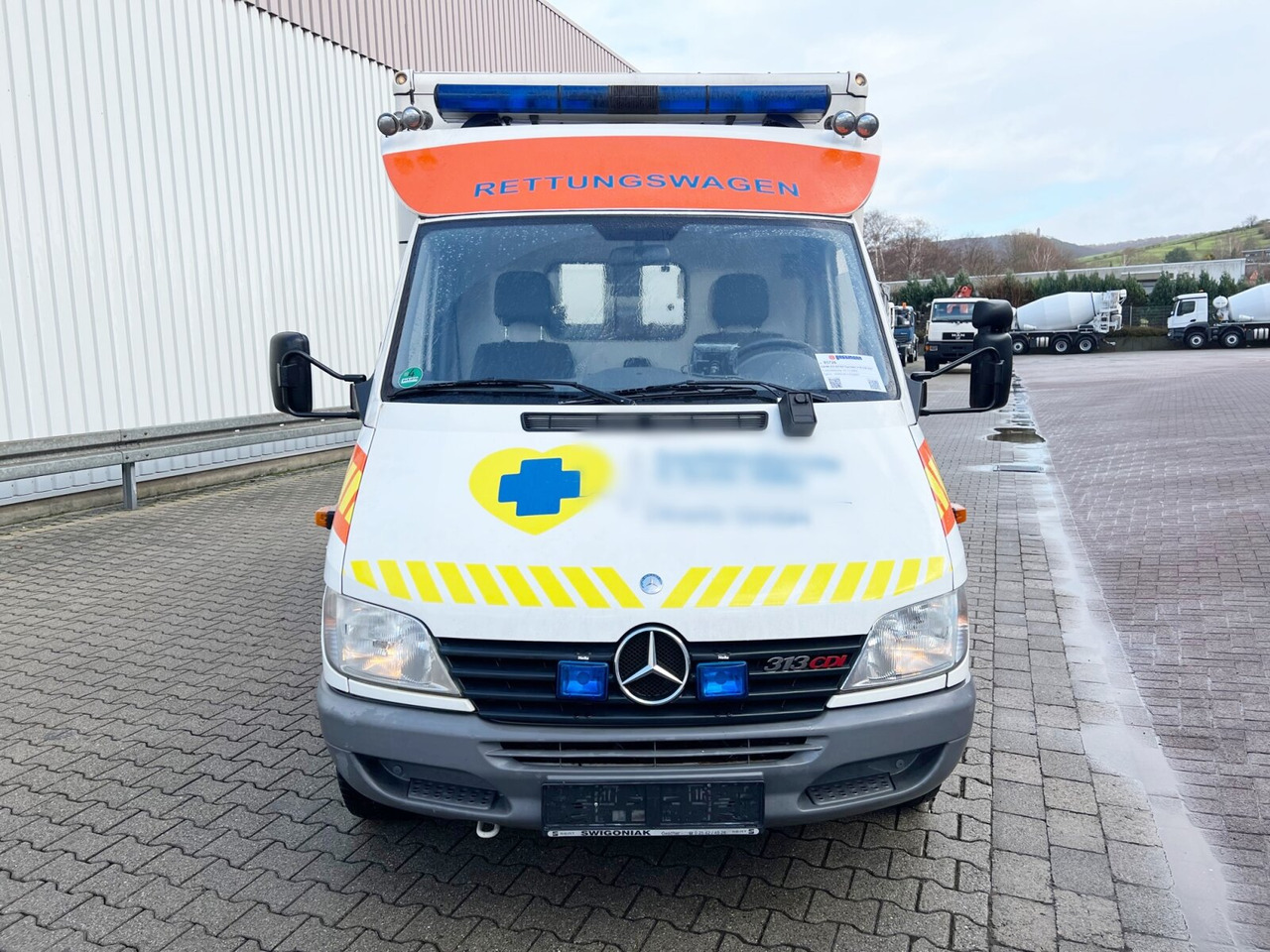 Leie Mercedes-Benz Sprinter 313 CDI 4x2 Sprinter 313 CDI 4x2, Rettungswagen Mercedes-Benz Sprinter 313 CDI 4x2 Sprinter 313 CDI 4x2, Rettungswagen: bilde 8