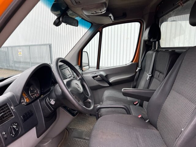 Mercedes-Benz Sprinter 515 CDI 4x2 Sprinter 515 CDI 4x2 - Kassebil: bilde 4 Mercedes-Benz Sprinter 515 CDI 4x2 Sprinter 515 CDI 4x2 - Kassebil: bilde 4