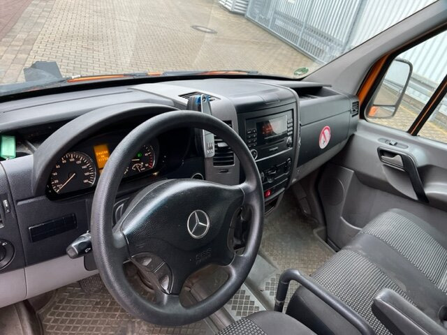 Mercedes-Benz Sprinter 515 CDI 4x2 Sprinter 515 CDI 4x2 - Kassebil: bilde 5 Mercedes-Benz Sprinter 515 CDI 4x2 Sprinter 515 CDI 4x2 - Kassebil: bilde 5