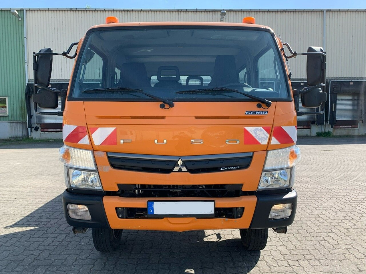 Mitsubishi Canter 6 C18D 4x4 Canter 6 C 18 D/4x4, Allrad, Doka, Kugel AHK, Bluetec - Tippbil: bilde 2 Mitsubishi Canter 6 C18D 4x4 Canter 6 C 18 D/4x4, Allrad, Doka, Kugel AHK, Bluetec - Tippbil: bilde 2