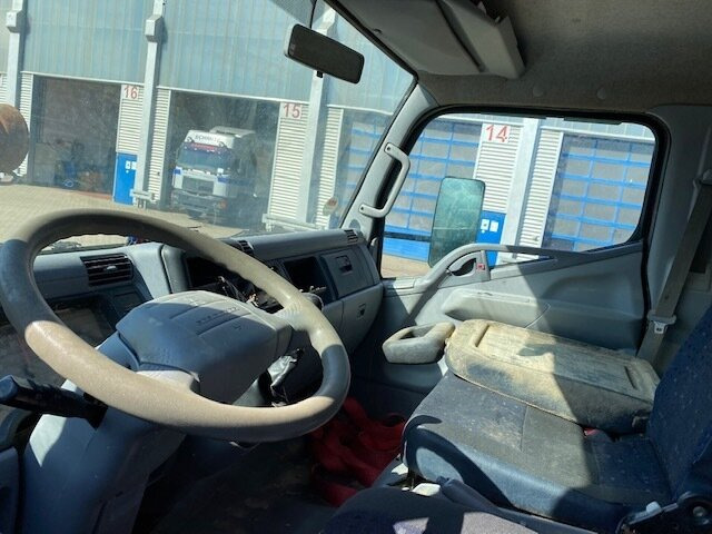 Mitsubishi Canter Fuso 7C15D 4x2 Canter Fuso 7C15D 4x2, Wasserschaden! - Tippbil: bilde 2 Mitsubishi Canter Fuso 7C15D 4x2 Canter Fuso 7C15D 4x2, Wasserschaden! - Tippbil: bilde 2