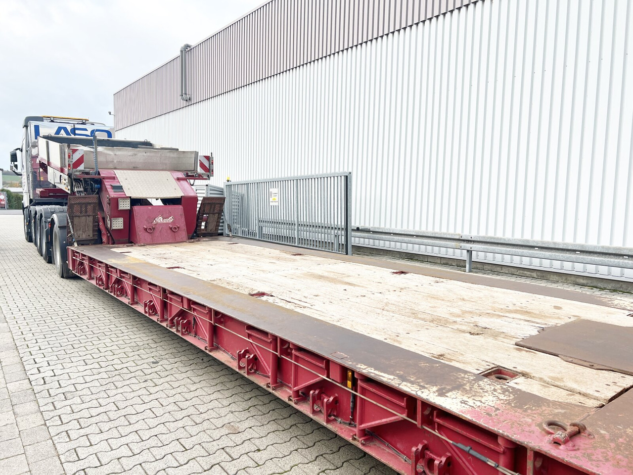 Nooteboom Euro-64-13 Euro-64-13, Jeepdolly, Tiefbett, Verbr. auf 3,2m, hydr. Lenkung - Lavloader semitrailer: bilde 4 Nooteboom Euro-64-13 Euro-64-13, Jeepdolly, Tiefbett, Verbr. auf 3,2m, hydr. Lenkung - Lavloader semitrailer: bilde 4